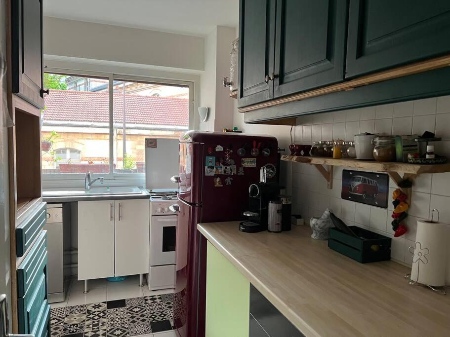Grand Appartement Avec Balcon Et Parking Gratuit Sur Place Paris Ngoại thất bức ảnh